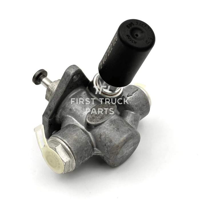863474 | Genuine Paccar® Fuel Hand Pump For Kenworth, Peterbilt