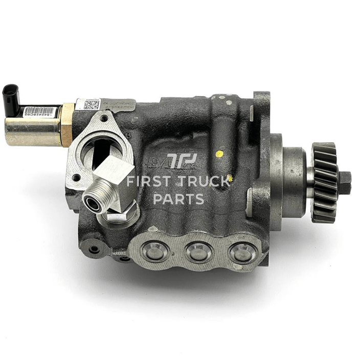 1842425C96 | Genuine International® New High Pressure Oil Pump