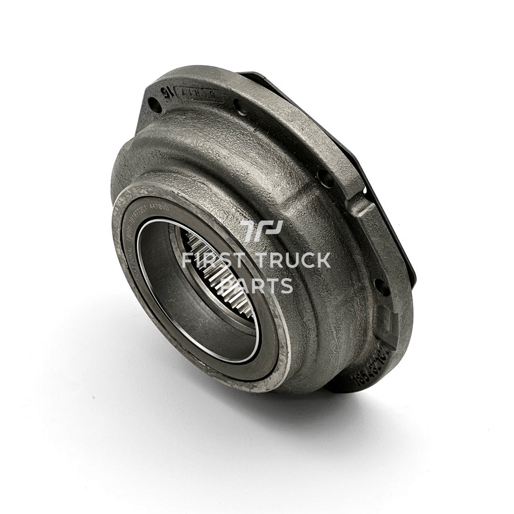 1876109C93 | Genuine International® Lube Oil Pump