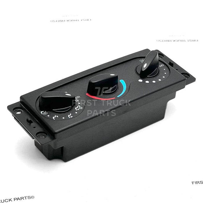 20153283827580C1 | Genuine International® Heater Control Head Assembly (1)