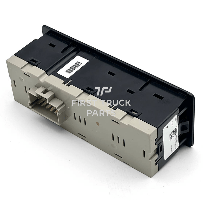 23929132 | Genuine Mack® Multi-Purpose Switch Panel