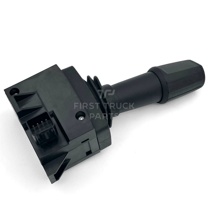 K124034 | Genuine Navistar® Universal Stalk Shifter For LT62, LT625