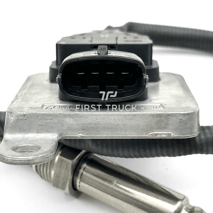 5462435 | Cummins® Nitrogen Oxide Sensor (Fit for: Kenworth)