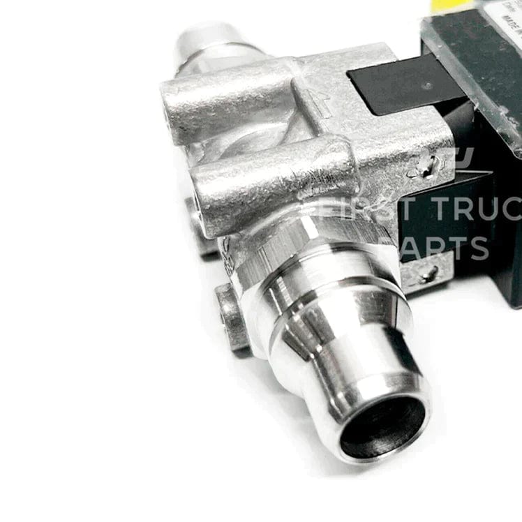 P/N: 8590890 | Genuine Paccar® New DEF Heater Control Valve
