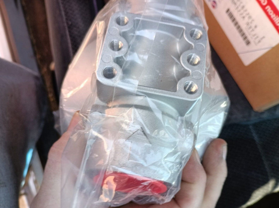 29558296 | Genuine Allison® Remote Filter Housing Assembly
