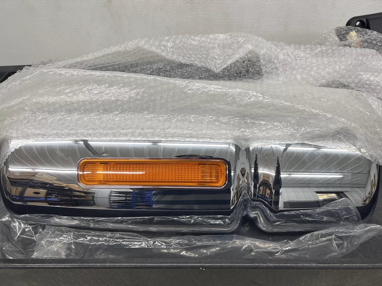 P/N: 3757673C91 | Genuine International® Mirror, Rear View, R 