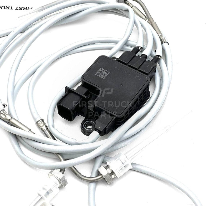 4384563 | Genuine Cummins Temperature Sensor (4)