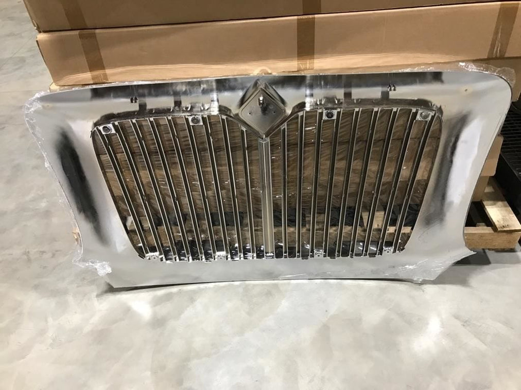 IN-033 | Genuine International® Durastar 8600 Grille