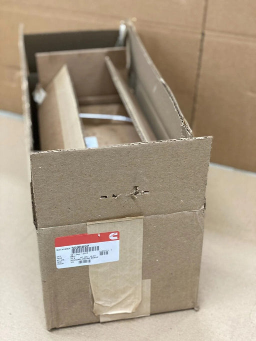 3100987 | Genuine Cummins® Fleetguard Filter