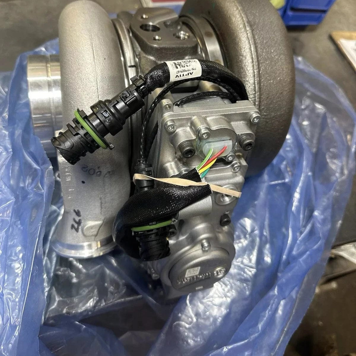 OEM Cummins® - Part Number: 3789601 - Turbocharger For Cummins