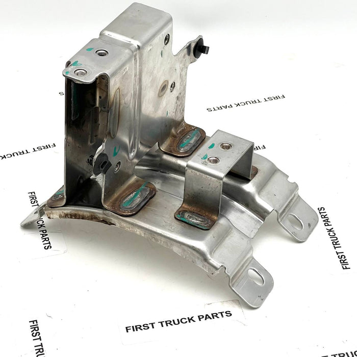 P/N: 4394664 | Genuine Cummins® Sensor Bracket