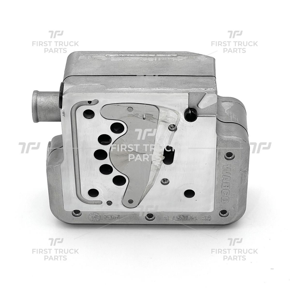 4337592 4337592 | Genuine Cummins® Air Compressor Head Kit