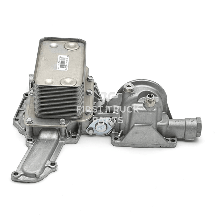 1882785c91 | Genuine International® Oil Assembly Cooler