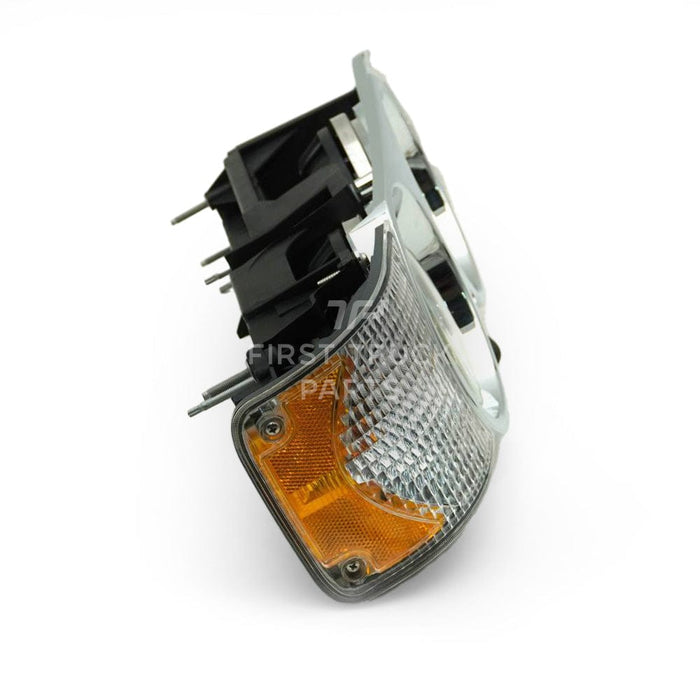 84715263 | Genuine Volvo/Mack® Headlamp Assembly RH VHD VAH