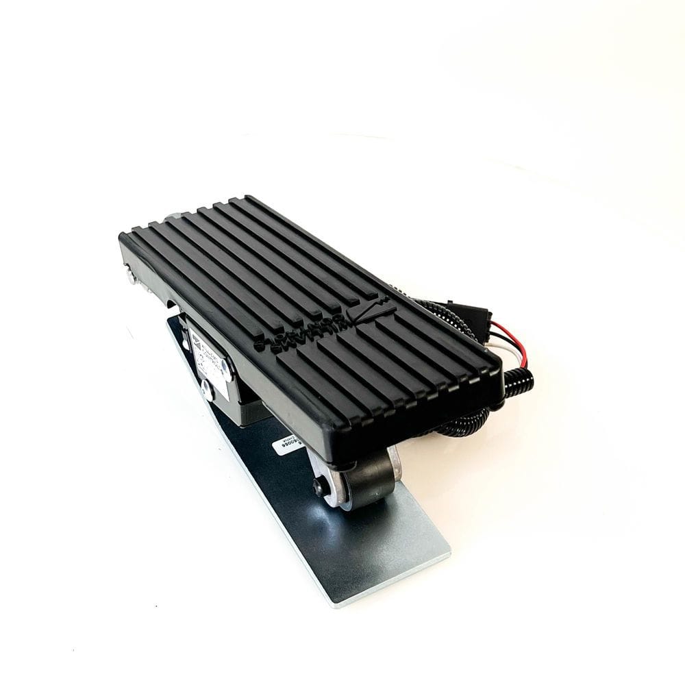 williams pedal steel 403300B by Williams Controls® WM-526 Electronic Accelerator Pedal