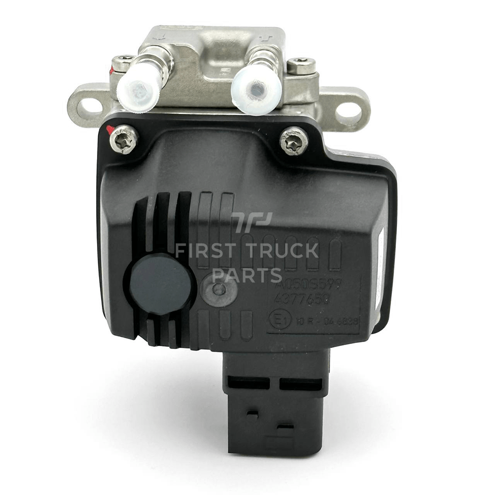 4377650 | Cummins® Cummins Aftertreatment Injector/DEF Doser (Fit for: Cummins & Paccar, Peterbilt) (Weight: 2.36 lbs)