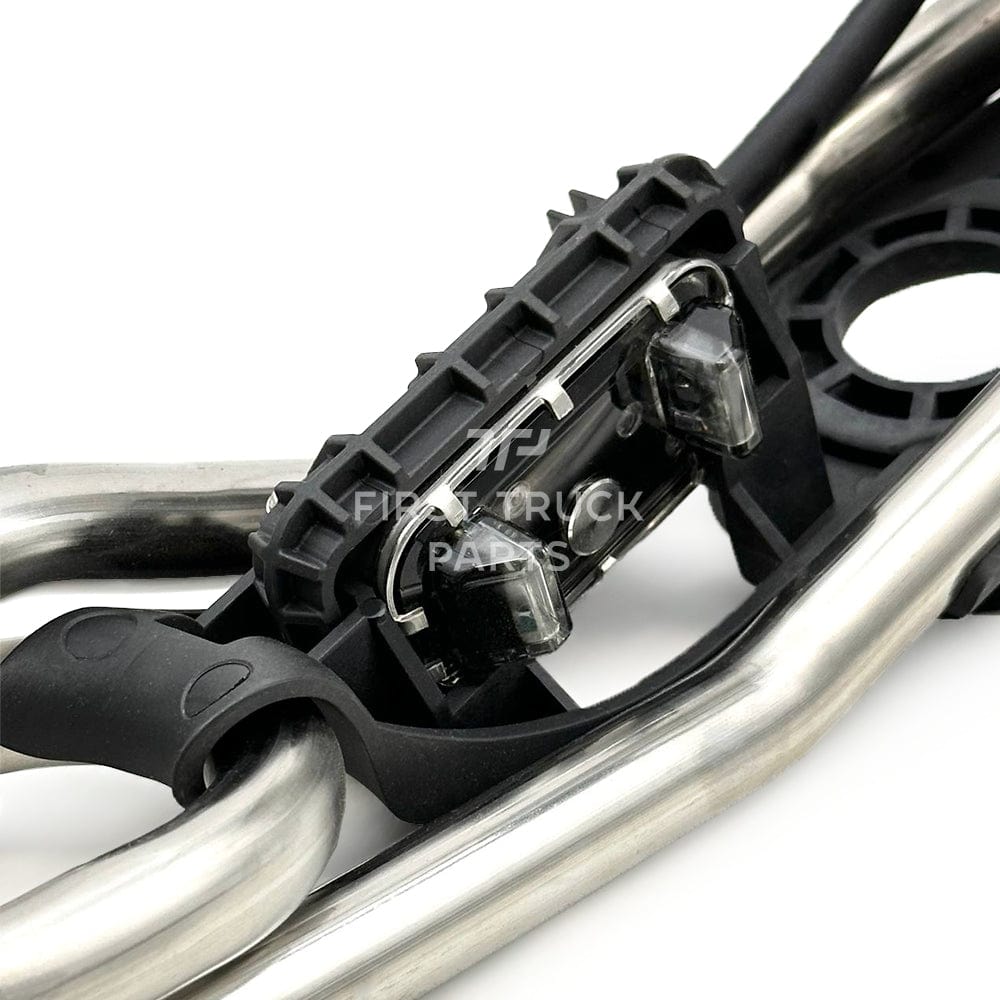 P/N: FPP810B526 Genuine International® Def Header