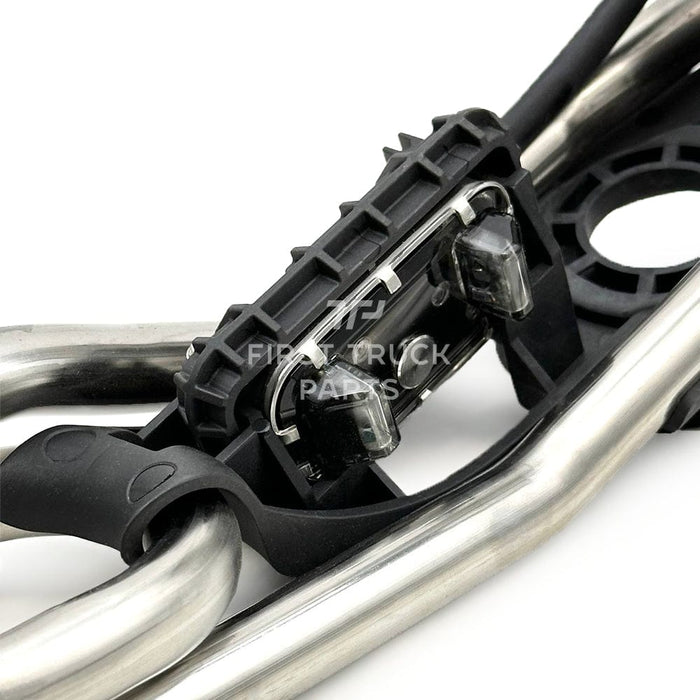 P/N: FPP810B526 Genuine International® Def Header