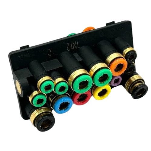 G586011 | Genuine Paccar® Manifold - Air Cab