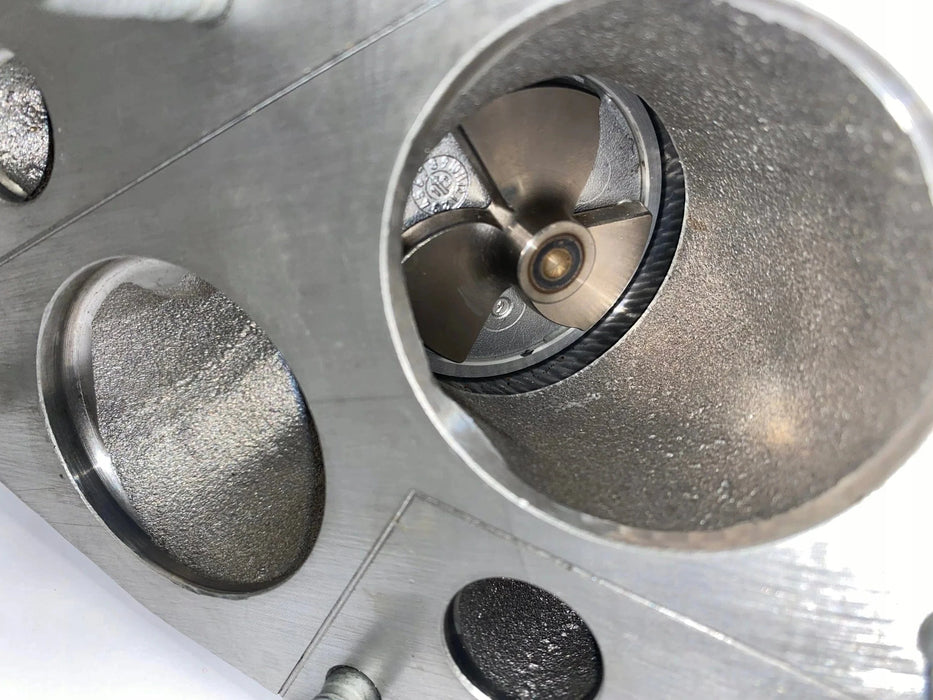 04568079 | Genuine Detroit Diesel® EGR Valve