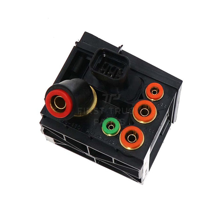 NRG 27 SWA 110R | Genuine Freightliner® Switch Pressure (6)