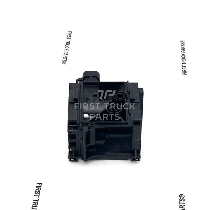 NRG27-SWB-303R | Genuine Freightliner® Park Switch (5)