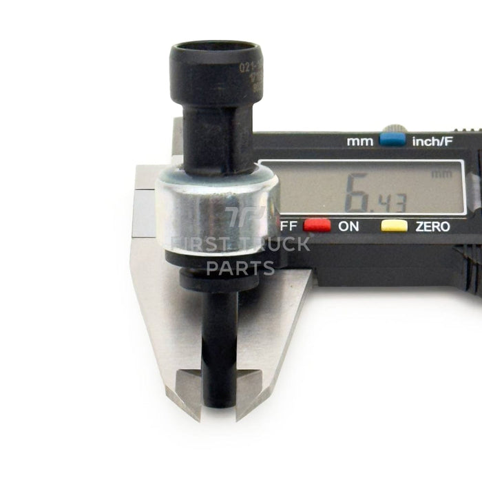 4097B | Genuine Paccar® Air Pressure Sensor 150PSI Kenworth