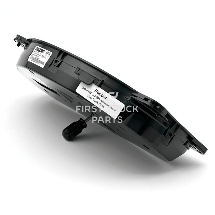 Q43-1197-1-1-031 | Genuine Paccar® Instrument Cluster