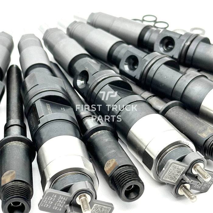 SE501947 | Genuine John Deere® Set of 6 High Pressure Common Rail Injection Nozzle Kit
