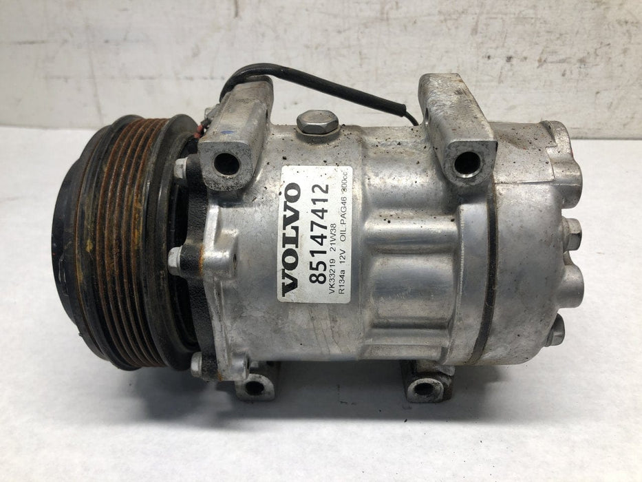 206RD56M | Genuine Volvo® Air Conditioner Compressor