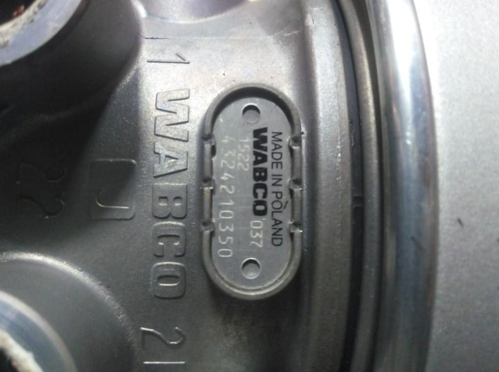 4324210350 | Genuine Wabco® Air Brake Dryer