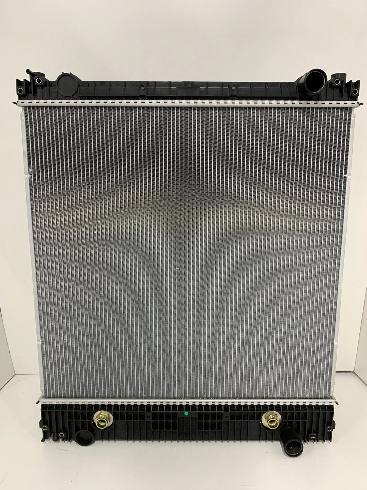 P/№: 0537138000 by Freightliner® - Radiator (Assembly) - New
