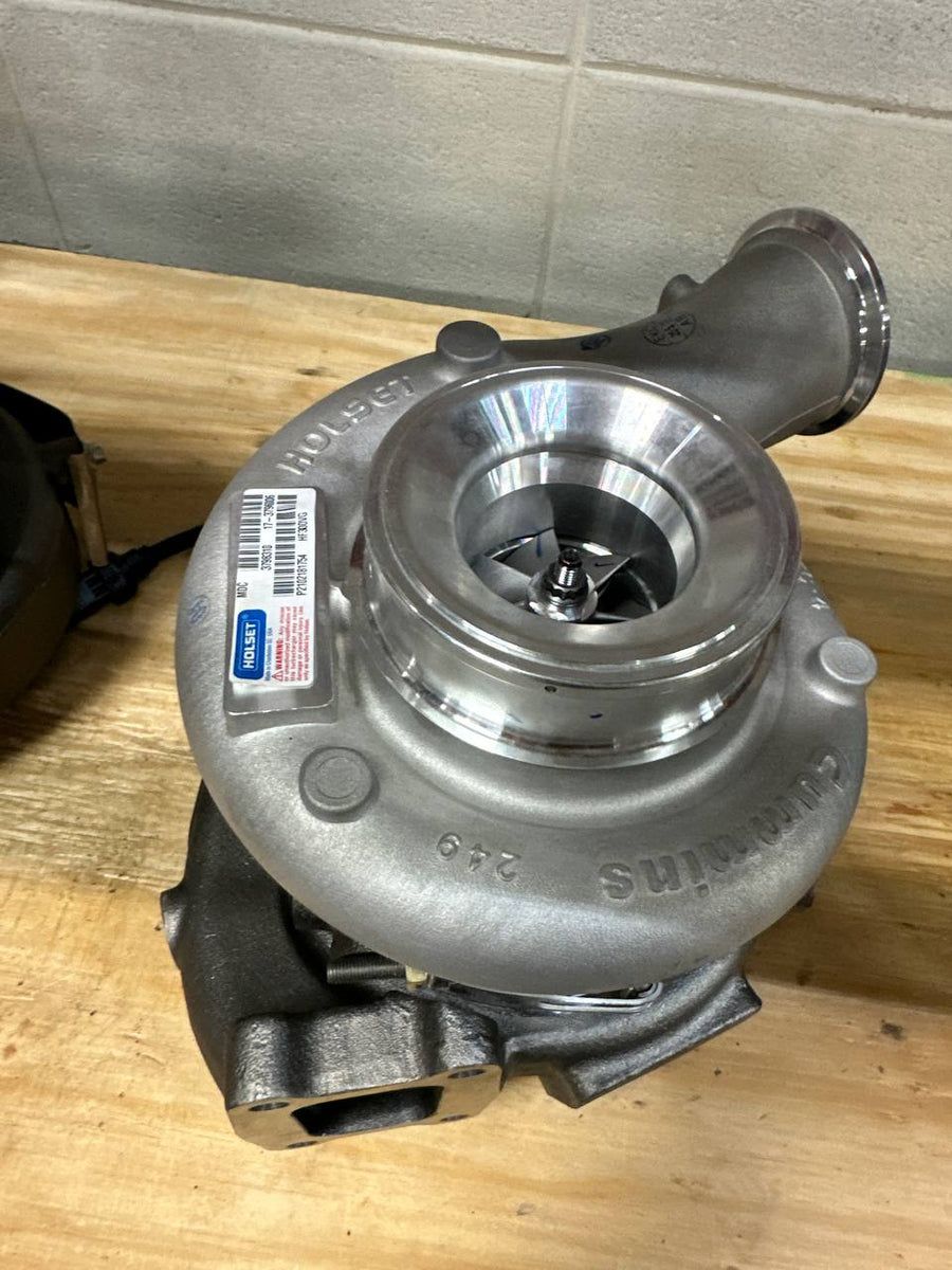 P/N: 3789467 - By Cummins® - Turbocharger Kit HE351VE