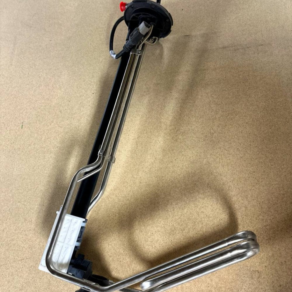 5511562 | Genuine Cummins® Diesel Exhaust Fluid Header