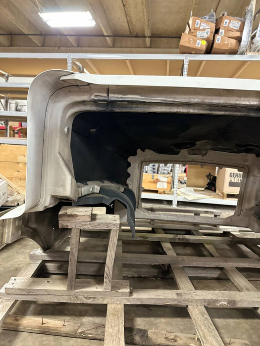 20377806 | Genuine Volvo® Hood Long Fiberglass 1998-2002 Volvo VNL VN