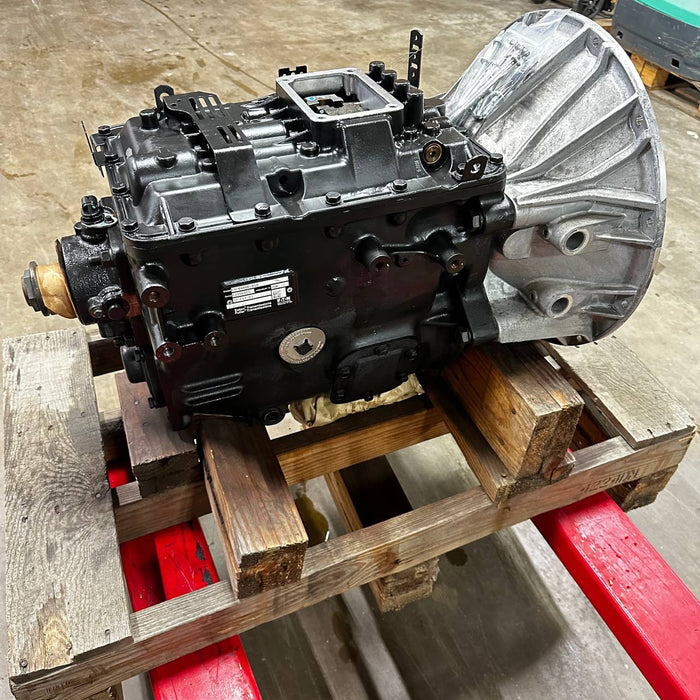 4305846-C | Genuine Eaton® Fuller 6-Speed Transmission