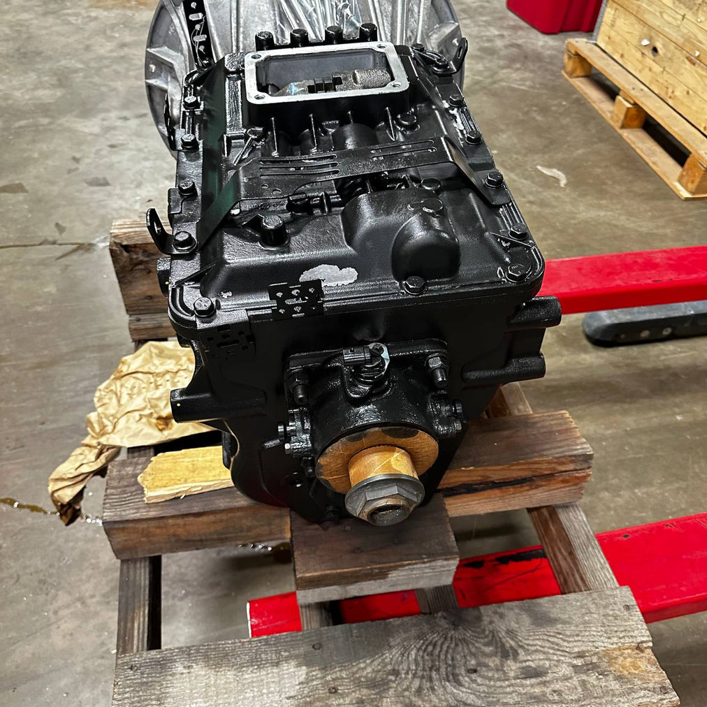 4305846-C | Genuine Eaton® Fuller 6-Speed Transmission