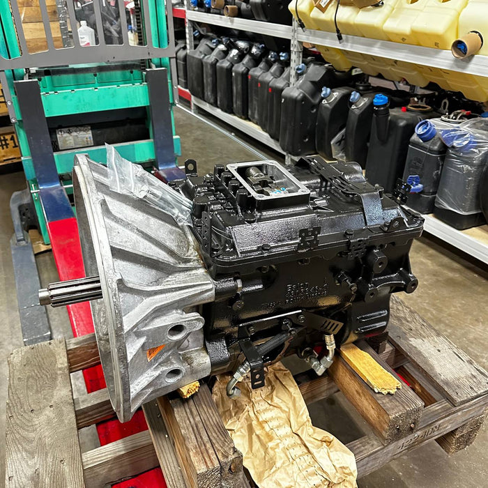4305846-C | Genuine Eaton® Fuller 6-Speed Transmission