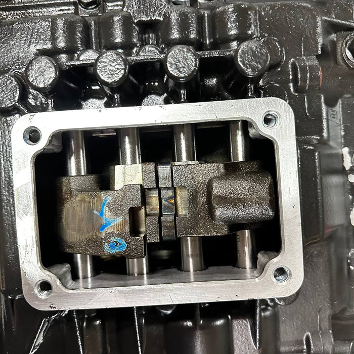 4307596 4305846-C | Genuine Eaton® Fuller 6-Speed Transmission
