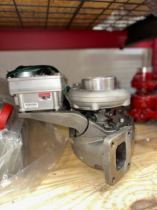 RE528884 | Genuine John Deere® Turbocharger S300BV131