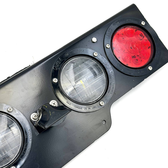 A11-2437 | Genuine Paccar® Rear Tail Light Panel Kit With Harness