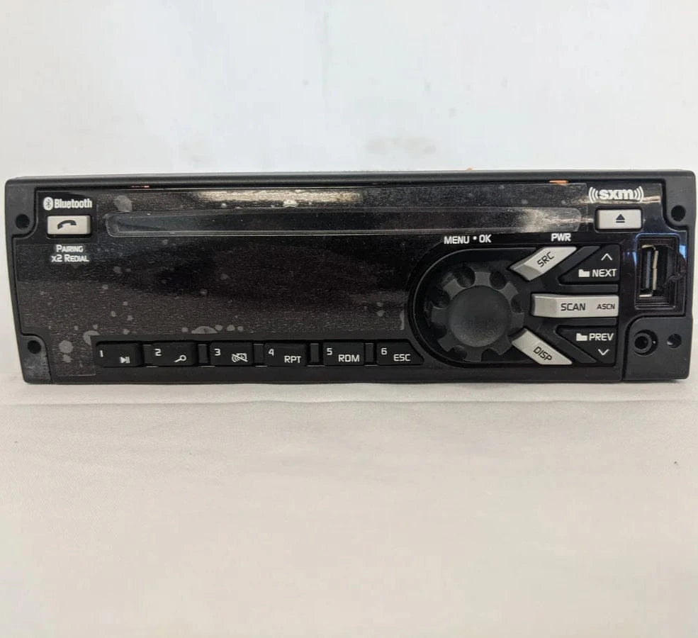 DEA737 | Genuine Freightliner® Audio System