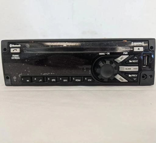 DEA737 | Genuine Freightliner® Audio System