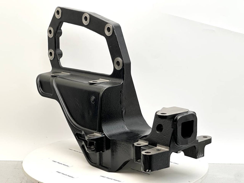 b11-6078R | Genuine Paccar® Front Right/Passenger Bracket 2008-2024