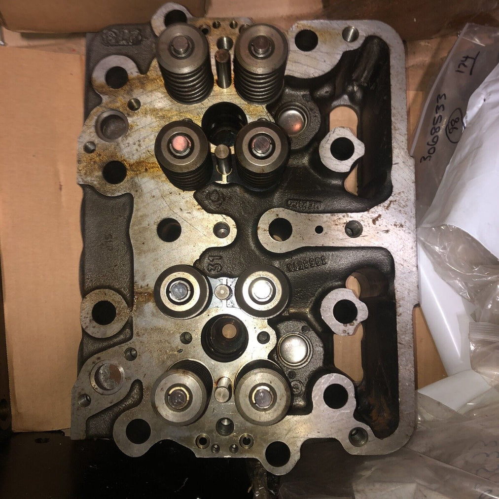 P/N: 3081227, 3264970 | Genuine Cummins® Cylinder Head for ISMe420