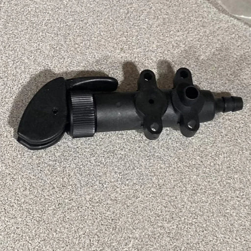 392675900 S | Genuine Fleetguard® Fuel Canister Drain Valve