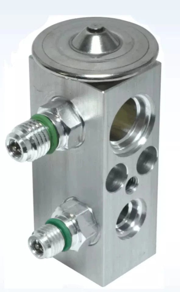 71R8415 | Genuine International® A/C Expansion Valve