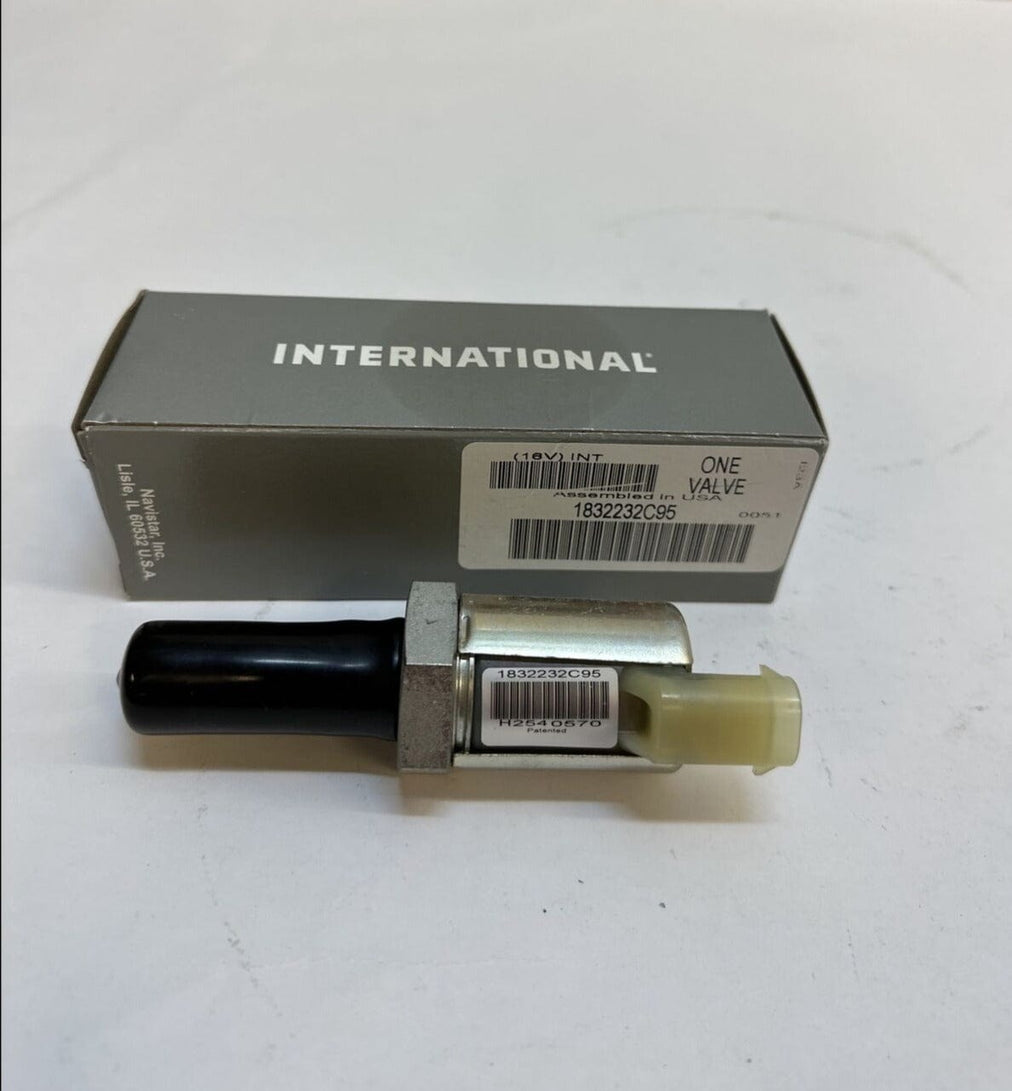 1832232X91 | Genuine International® Valve Assy, Fuel Injector Pressure Regulator