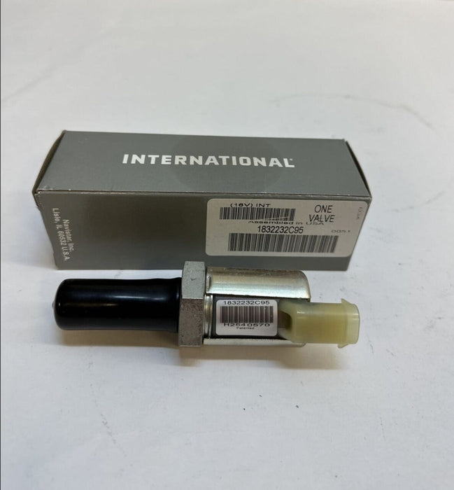 1832232C92 | Genuine International® Valve Assy, Fuel Injector Pressure Regulator