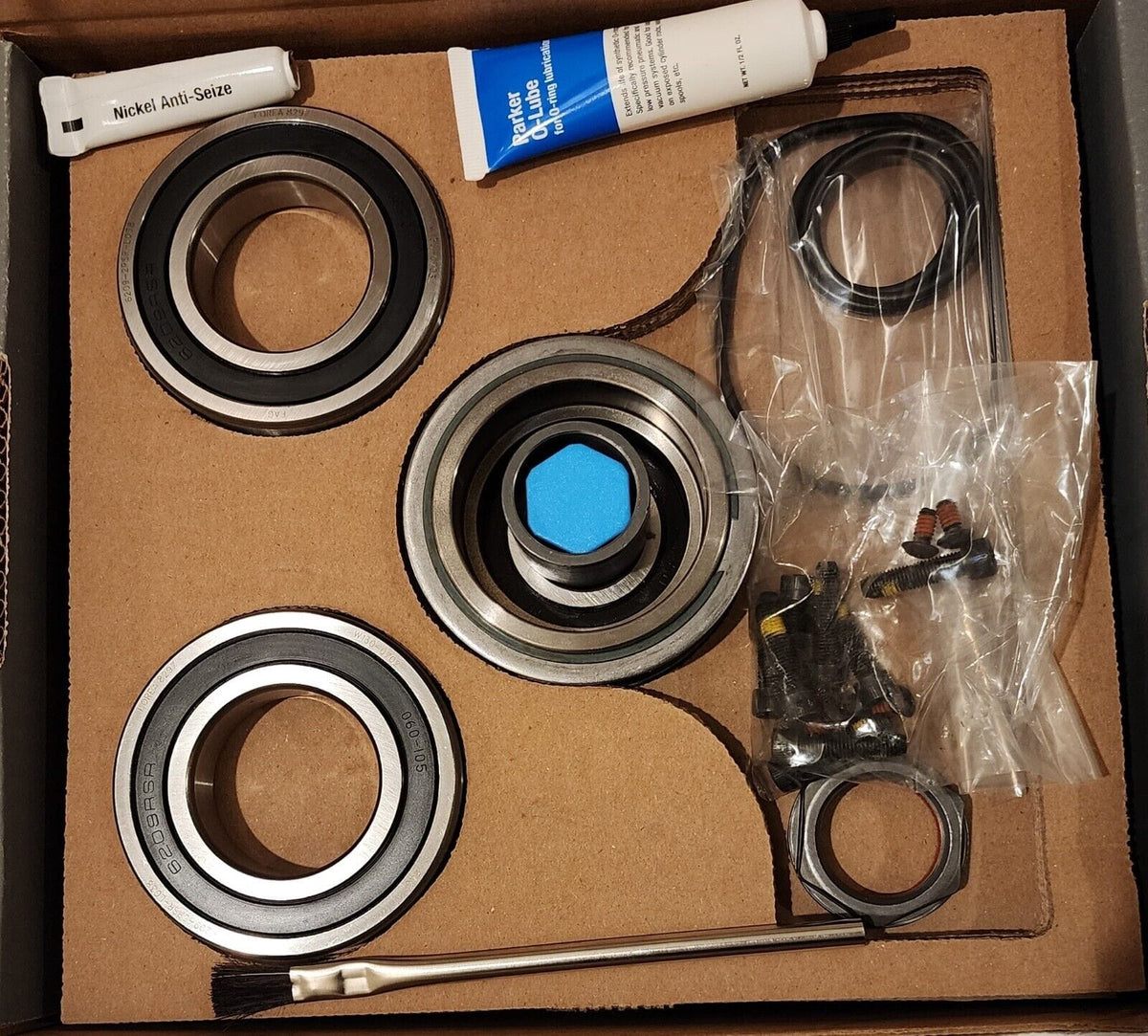 K794305 Genuine Horton® Fan Clutch Hub Kit